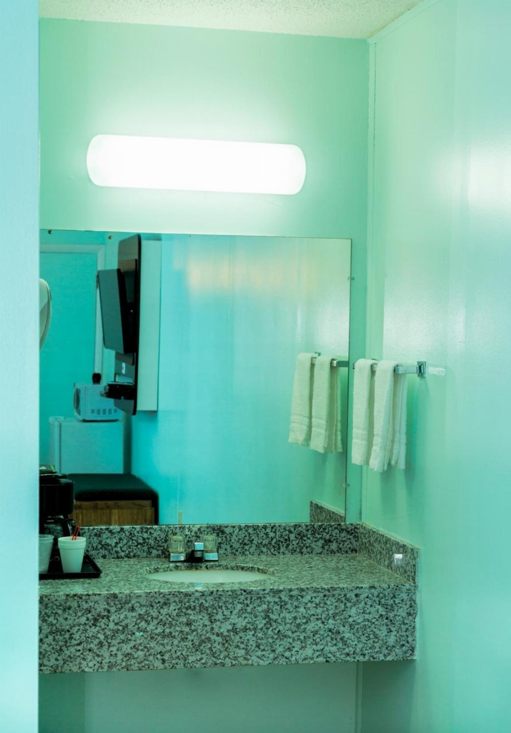 Relax Inn Front Royal Main image